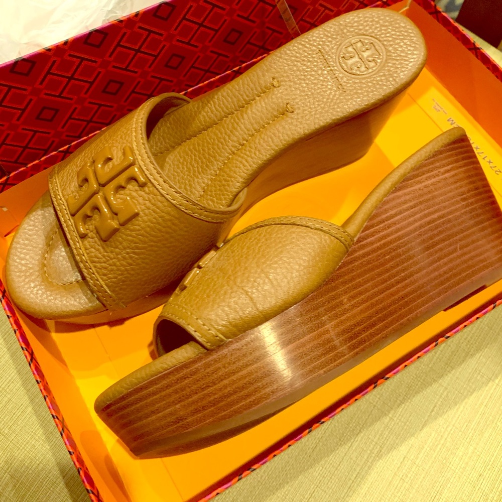 Tory Burch Lowell 2 80MM WedgeSlide/TumbledLeather